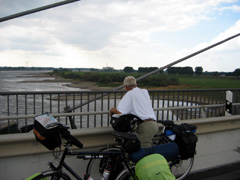 Kalkar (oude kerncentrale) op de achtergrond